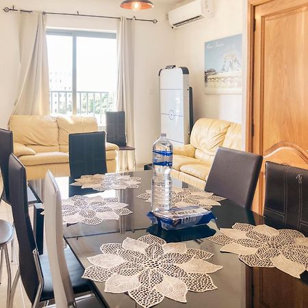 Xl Central Home - Sleeps 10 People Pietà Εξωτερικό φωτογραφία