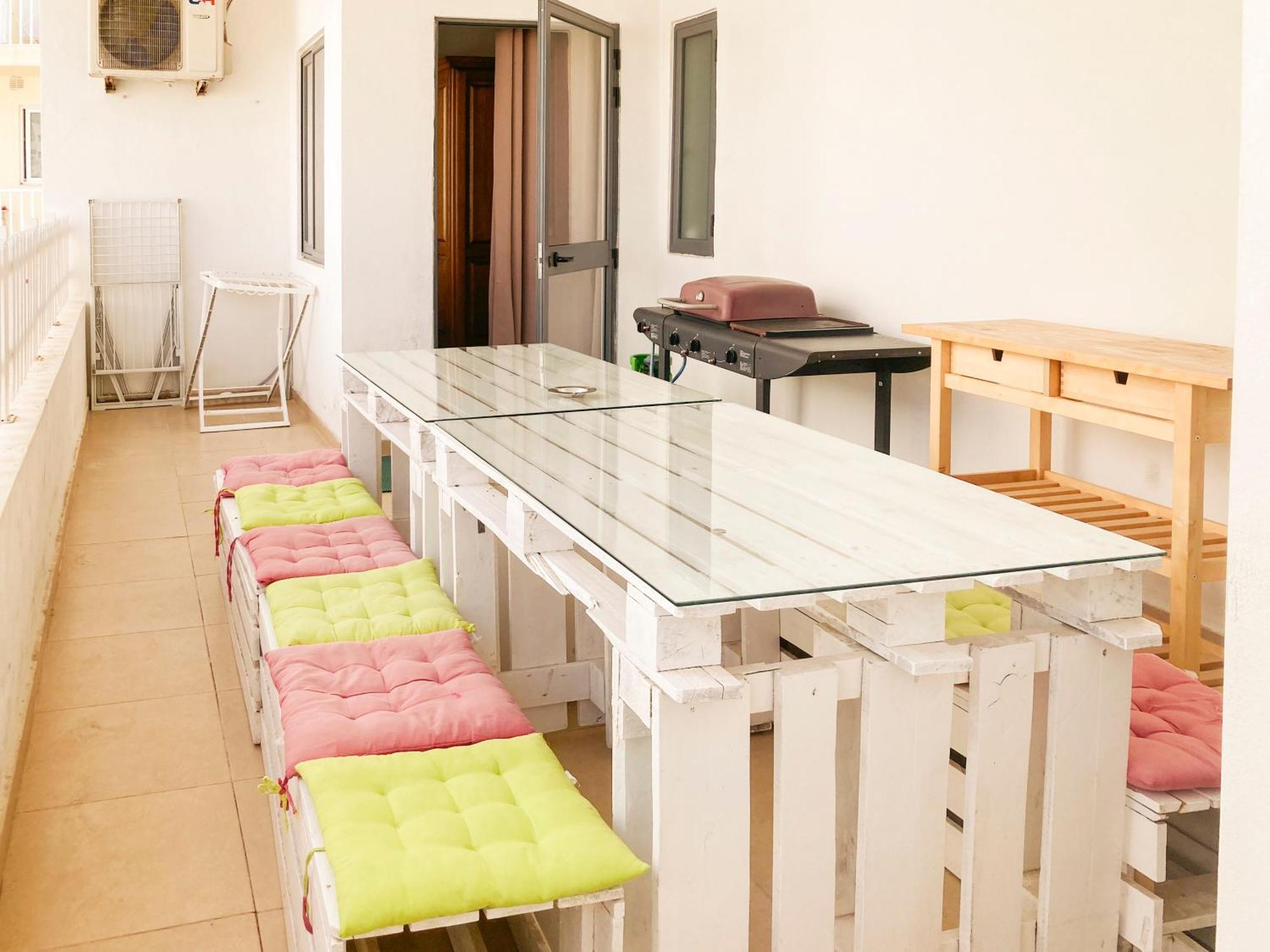 Xl Central Home - Sleeps 10 People Pietà Εξωτερικό φωτογραφία